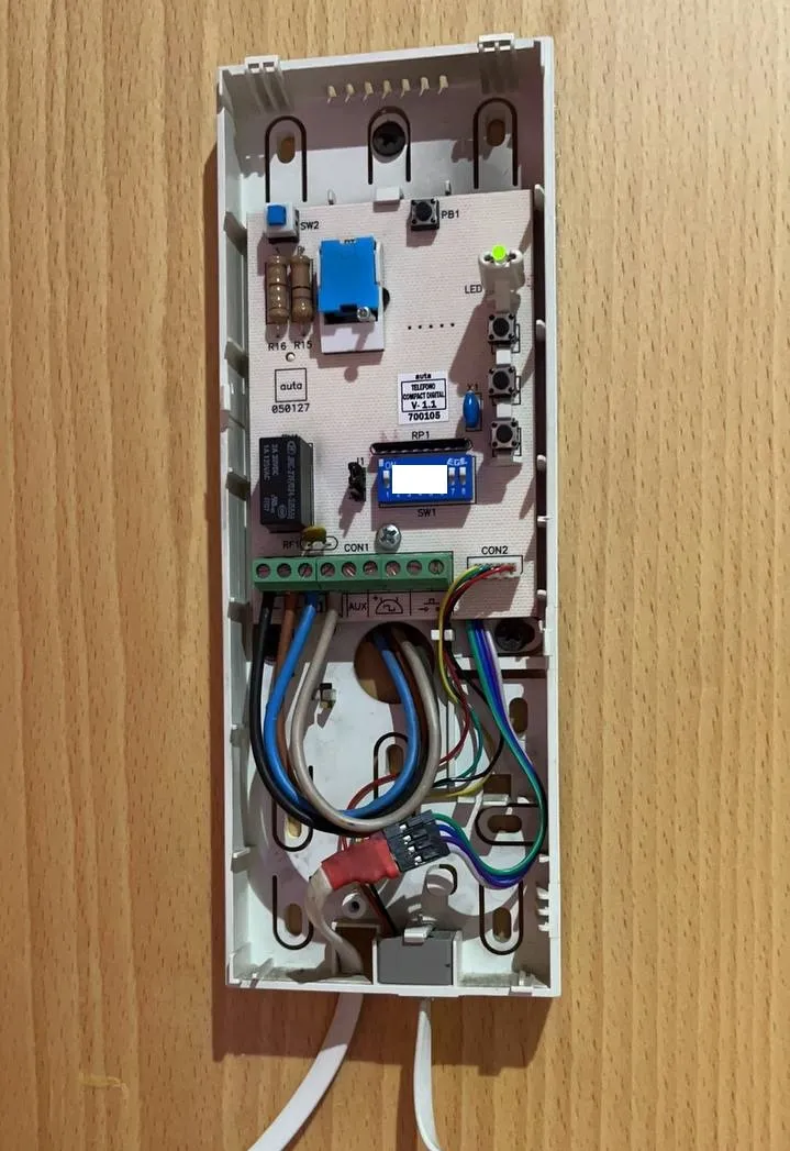 hack-connected